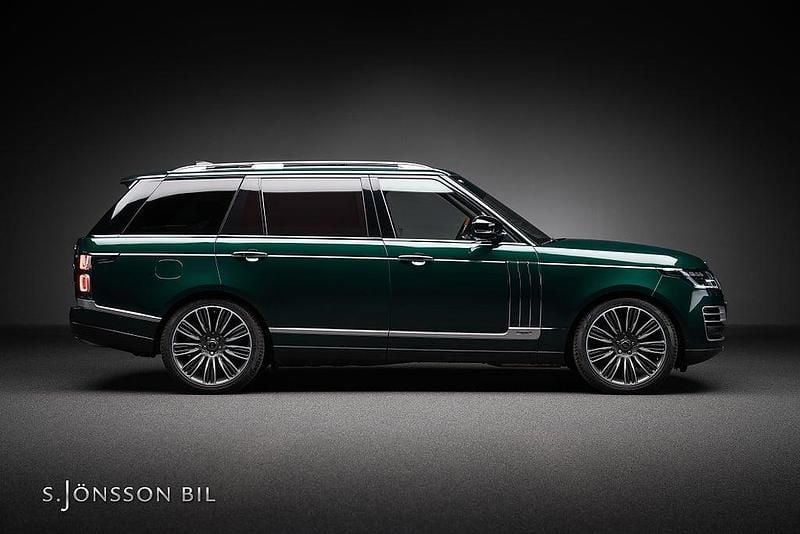 Begagnad Land Rover Range Rover SVAutobiography 400 HK (294 kW) 2021 Svo premium palette green SUV