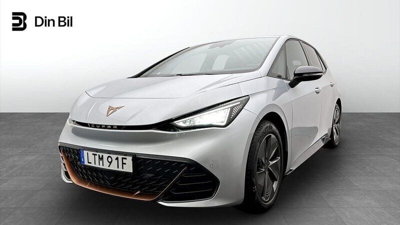 Silver Begagnad 2023 Cupra Born Halvkombi | 279 900 kr (Marknadspris) - Bild 1/4