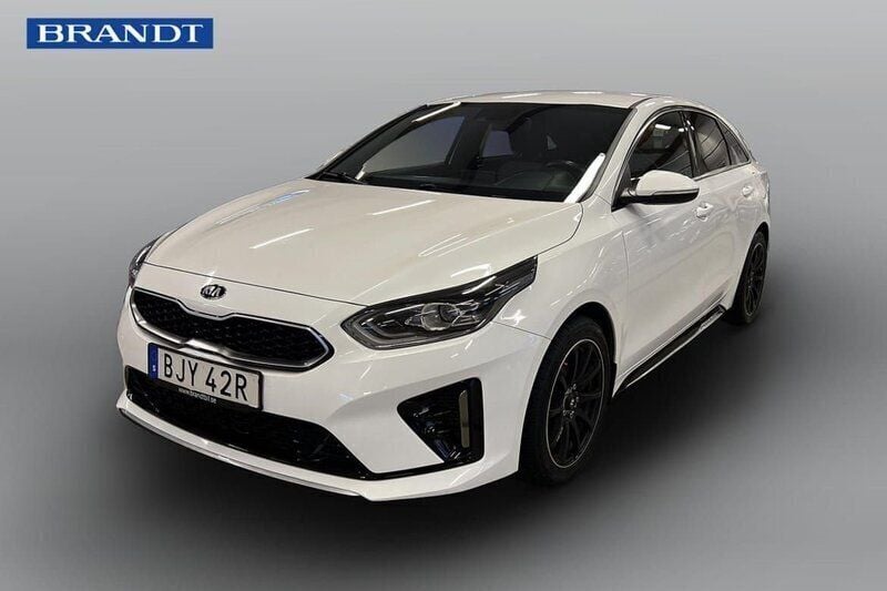 Vit Begagnad 2019 Kia Ceed Kombi | 204 900 kr (Marknadspris) - Bild 1/4