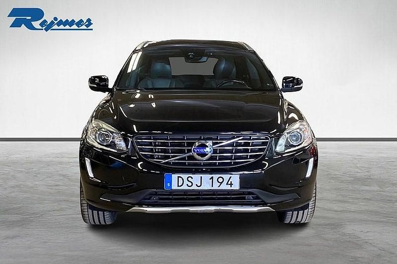 Begagnad Volvo XC60 Business Edition 181 HK (133 kW) 2014 Svart SUV