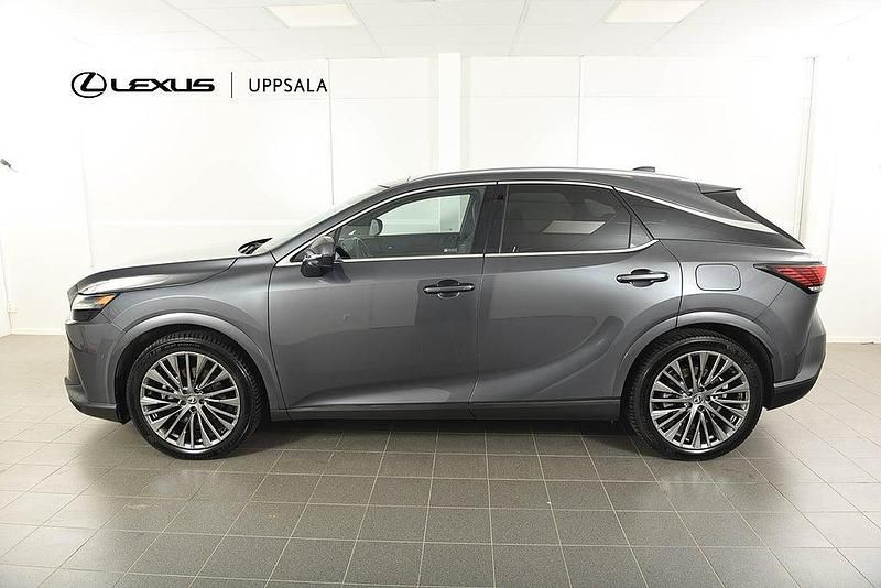 Begagnad Lexus RX450h+ 2023 Grå