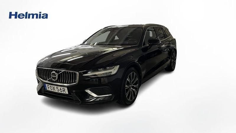Svart Begagnad 2023 Volvo V60 Core Kombi | 369 000 kr (Marknadspris) - Bild 1/4