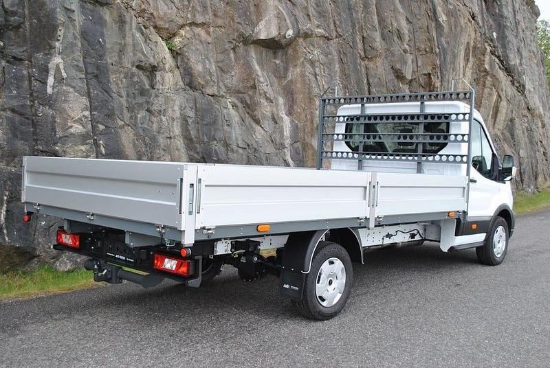 Vit Ny 2025 Ford Transit Van | 516 250 kr - Bild 1/4