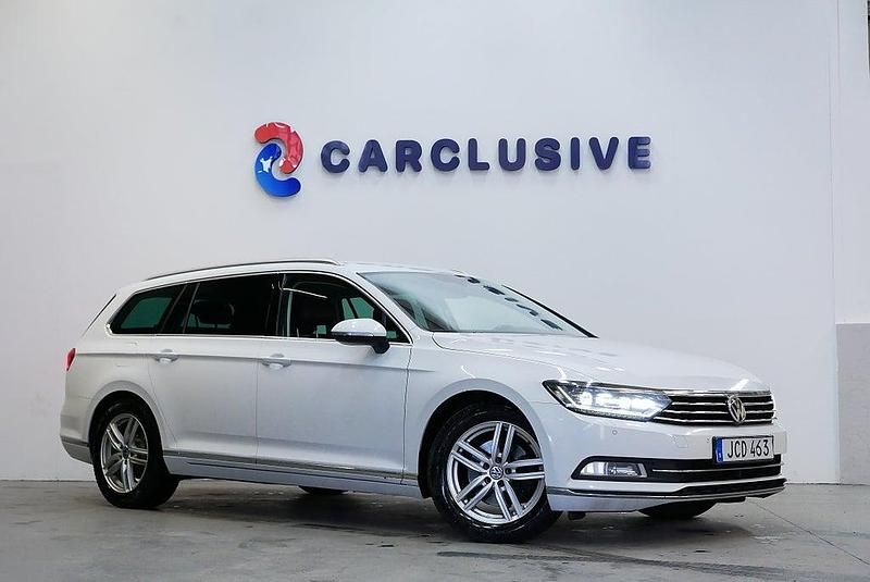 Vit Begagnad 2015 VW Passat Executive Kombi | 124 500 kr (Marknadspris) - Bild 1/4