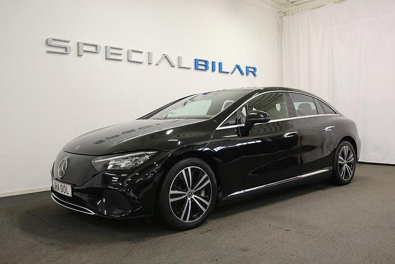 Begagnad Mercedes EQE350 Avantgarde 214 kW (292 HK) 2022 Svart Sedan