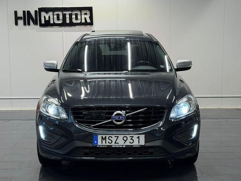 Begagnad Volvo XC60 R-Design 190 HK (139 kW) 2017 Grå SUV
