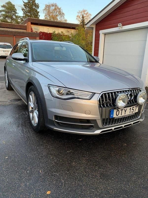 Silver Begagnad 2015 Audi A6 Allroad Kombi | 172 000 kr (Superpris) - Bild 1/4