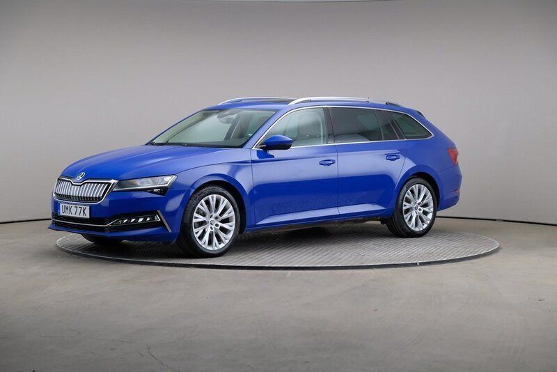 Blå Begagnad 2020 Skoda Superb Business Line Kombi | 249 000 kr (Superpris) - Bild 1/4