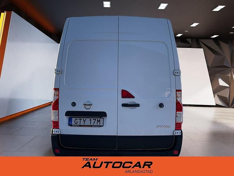 Begagnad Nissan NV400 150 HK (110 kW) 2020 Vit Van
