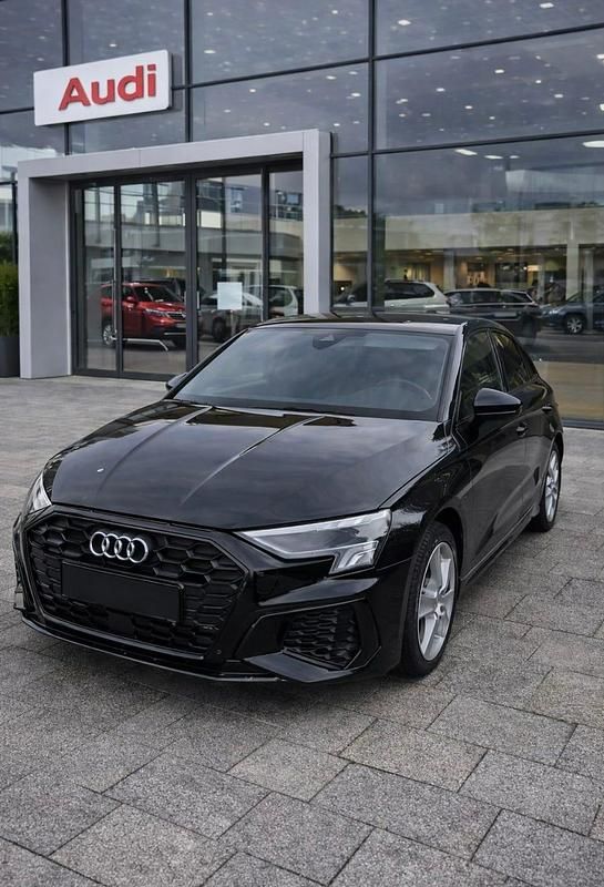 Begagnad Audi A3 Sportback e-tron S-Line 245 HK (180 kW) 2021 Halvkombi
