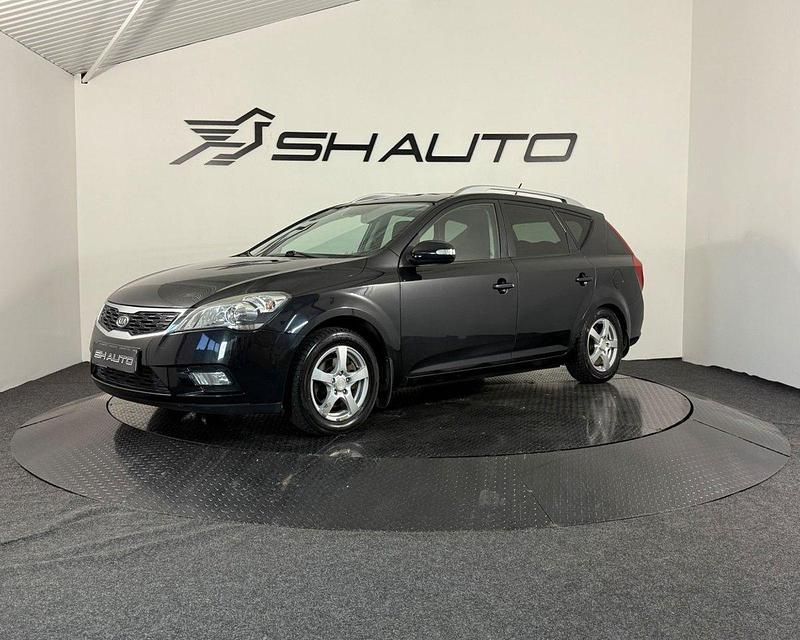 Svart Begagnad 2010 Kia Ceed Sportswagon Kombi | 39 900 kr (Marknadspris) - Bild 1/4