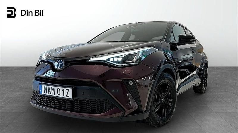 Begagnad Toyota C-HR 98 HK (72 kW) 2022 Lila metallic SUV
