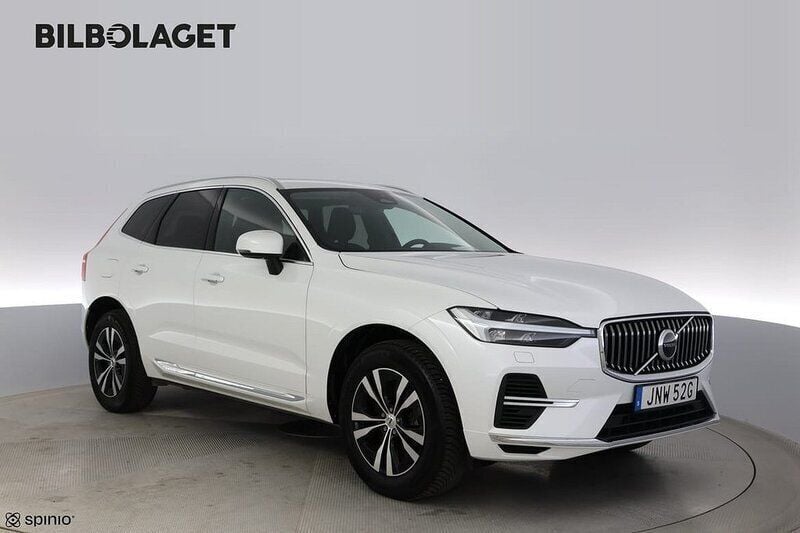 Vit Begagnad 2023 Volvo XC60 Core SUV | 489 500 kr (Bra pris) - Bild 1/4