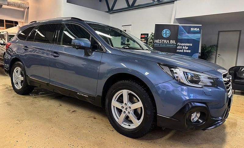 Ljusblå Begagnad 2019 Subaru Outback Kombi | 249 900 kr (Bra pris) - Bild 1/4