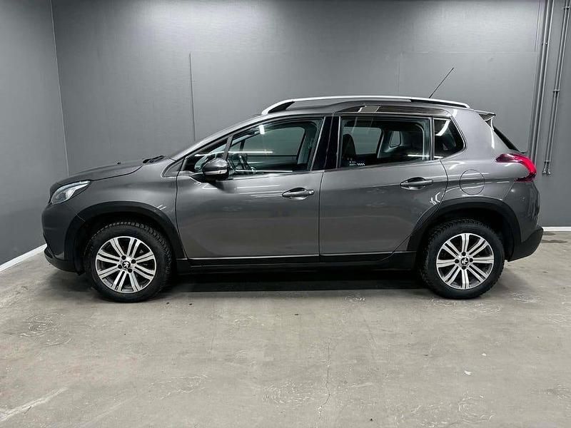 Begagnad Peugeot 2008 99 HK (72 kW) 2016 Grå SUV