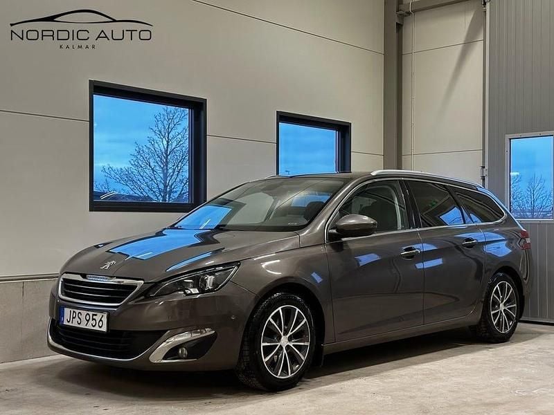 Begagnad Peugeot 308 SW Allure 131 HK (96 kW) 2014 Grå Kombi