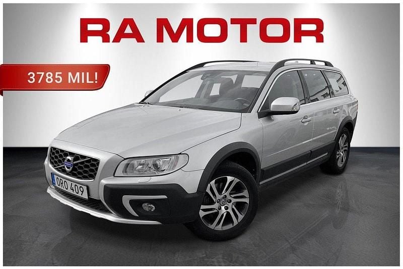 Silver Begagnad 2014 Volvo XC70 Momentum SUV | 309 900 kr - Bild 1/3