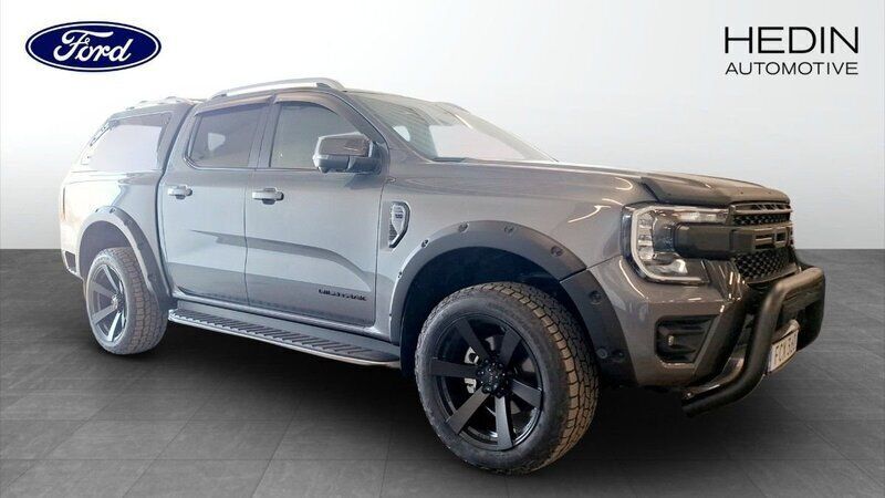 Grå (grey) Ny 2025 Ford Ranger Wildtrack Pickup | 962 375 kr - Bild 1/4