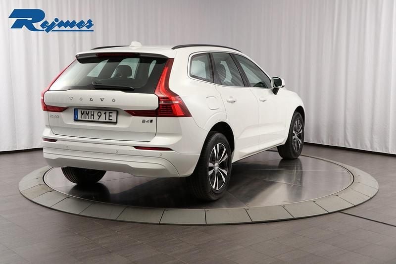 Begagnad Volvo XC60 197 HK (144 kW) 2021 Ice vit SUV