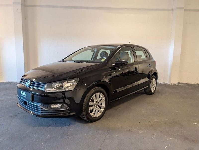 Begagnad VW Polo 90 HK (66 kW) 2016 Svart Halvkombi