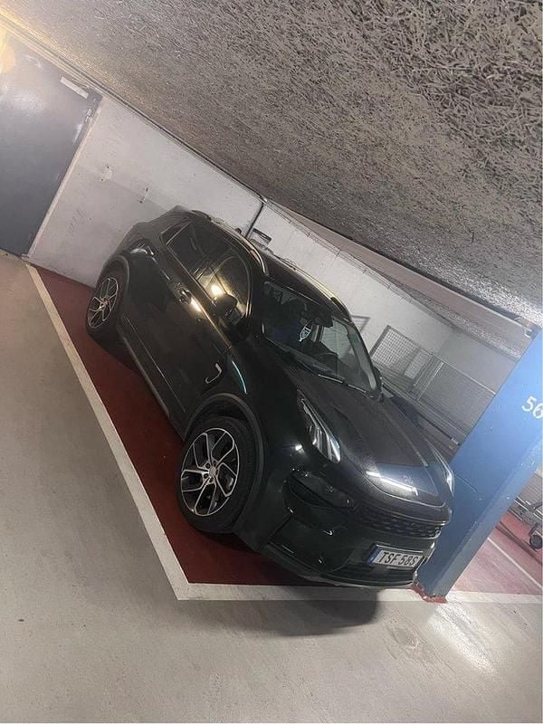 Svart Begagnad 2022 Lynk & Co 01 SUV | 265 000 kr (Bra pris) - Bild 1/4