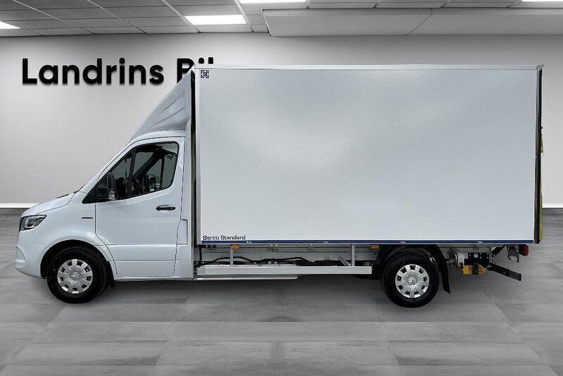 Ny Mercedes E-Sprinter 150 kW (204 HK) 2025 Vit (arktisk vit) Van