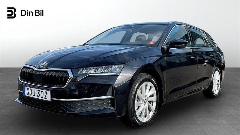 Svart Begagnad 2025 Skoda Octavia Selection Kombi | 299 900 kr (Bra pris) - Bild 1/4