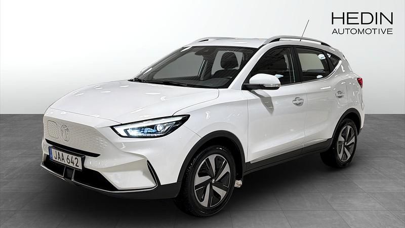 Vit Begagnad 2022 MG ZS Comfort Halvkombi | 234 900 kr (Lite dyr) - Bild 1/4