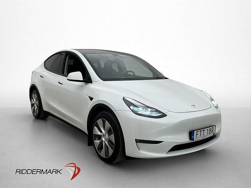Begagnad Tesla Model Y Long Range AWD 378 kW (514 HK) 2023 Vit SUV