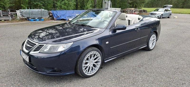 Blå Begagnad 2008 Saab 9-3 Cabriolet Cab | 105 000 kr (Lite dyr) - Bild 1/4