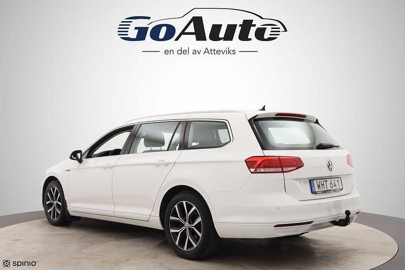 Begagnad VW Passat 151 HK (111 kW) 2016 Vit Kombi