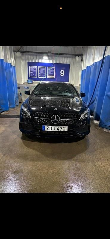 Begagnad Mercedes CLA250 Shooting Brake 211 HK (155 kW) 2018 Kombi