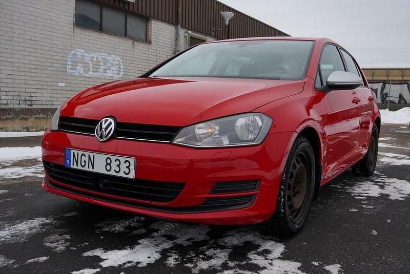 Begagnad VW Golf VII 105 HK (77 kW) 2013