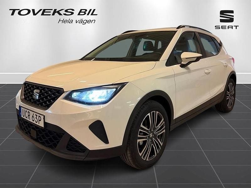 Vit Ny 2026 Seat Arona SUV | 236 900 kr (Bra pris) - Bild 1/4