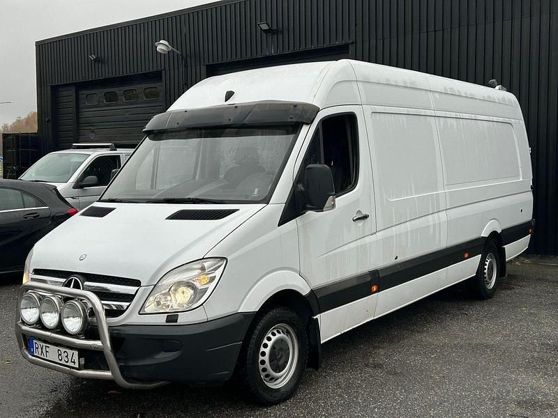 Vit Begagnad 2011 Mercedes Sprinter Van | 199 900 kr (Dyr) - Bild 1/4