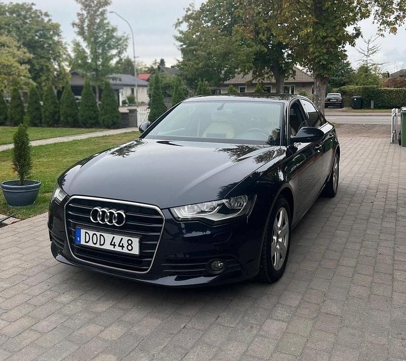 Blå Begagnad 2011 Audi A6 Sedan | 105 500 kr (Bra pris) - Bild 1/4