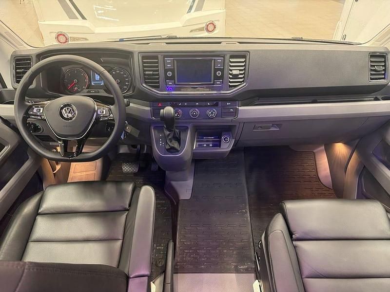 Begagnad VW Crafter 177 HK (130 kW) 2024 Silver Van