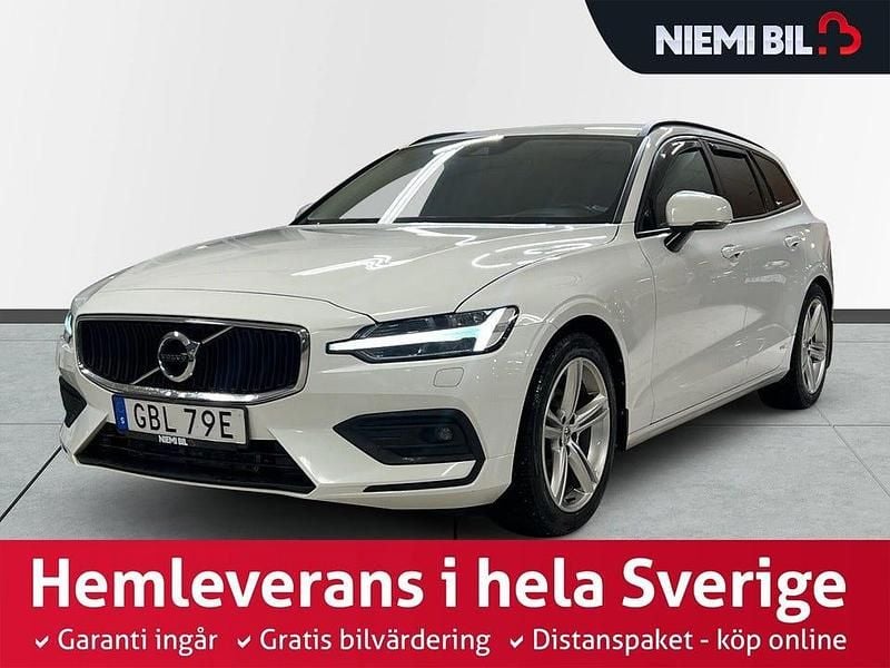 Begagnad Volvo V60 Momentum 150 HK (110 kW) 2019 Vit Kombi