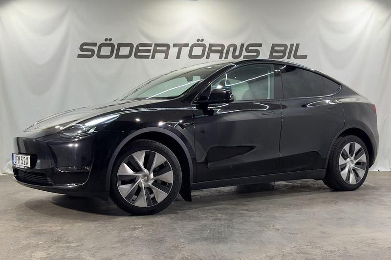 Svart Begagnad 2022 Tesla Model Y Long Range AWD SUV | 419 900 kr (Marknadspris) - Bild 1/4