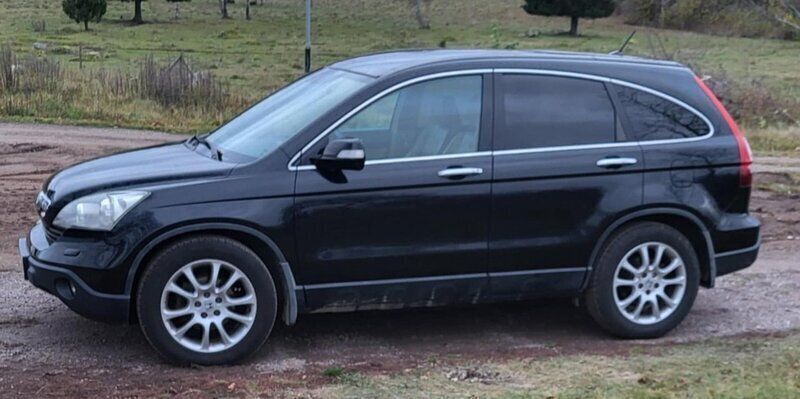 Svart Begagnad 2007 Honda CR-V SUV | 45 000 kr (Marknadspris) - Bild 1/1