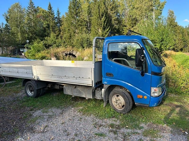 Begagnad Toyota Dyna 109 HK (80 kW) 2009 Pickup