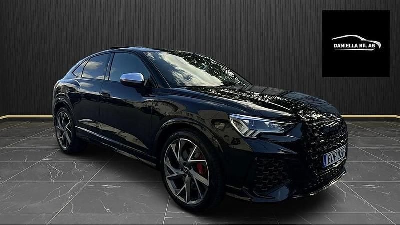 Svart Begagnad 2020 Audi RS Q3 Sportback SUV | 629 900 kr - Bild 1/4