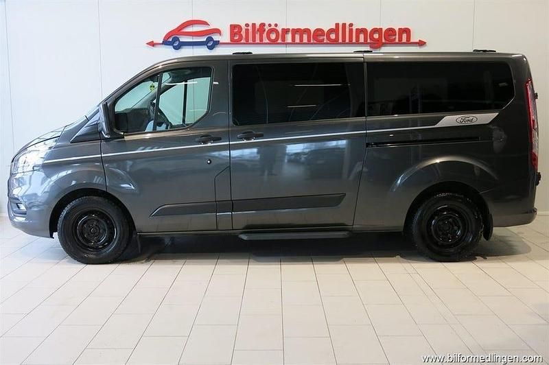 Begagnad Ford Transit Custom 170 HK (125 kW) 2018 Grå svart Minibuss
