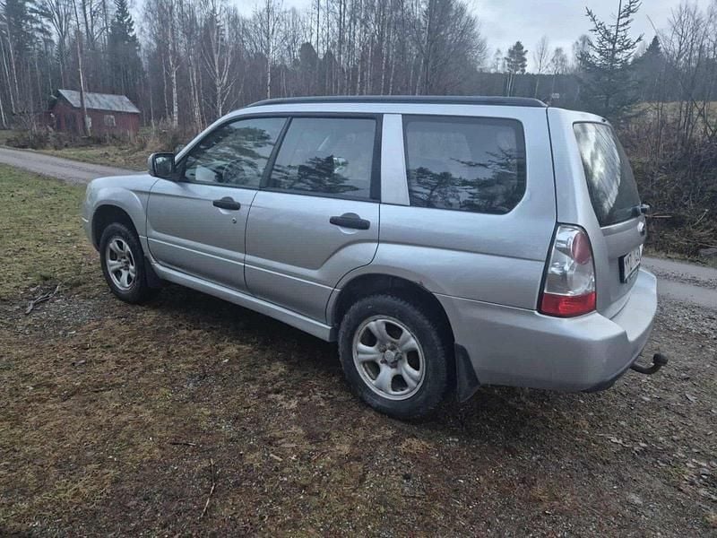 Begagnad 2006 Subaru Forester SUV | 37 500 kr - Bild 1/4