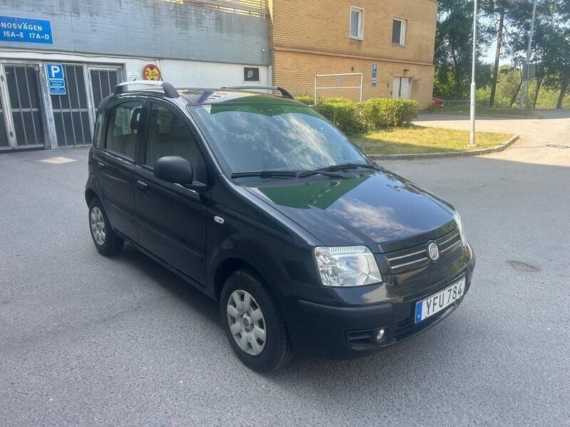 Svart Begagnad 2011 Fiat Panda Dynamic Halvkombi | 22 900 kr - Bild 1/4