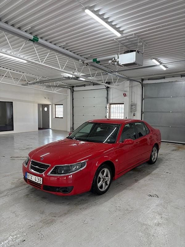 Begagnad Saab 9-5 Linear 185 HK (136 kW) 2008 Röd Sedan