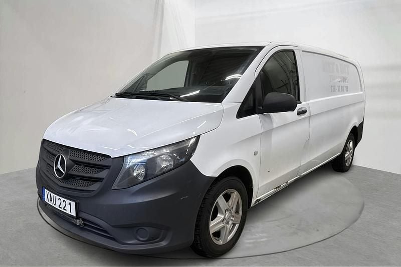 Vit Begagnad 2018 Mercedes Vito Van | 49 000 kr - Bild 1/4