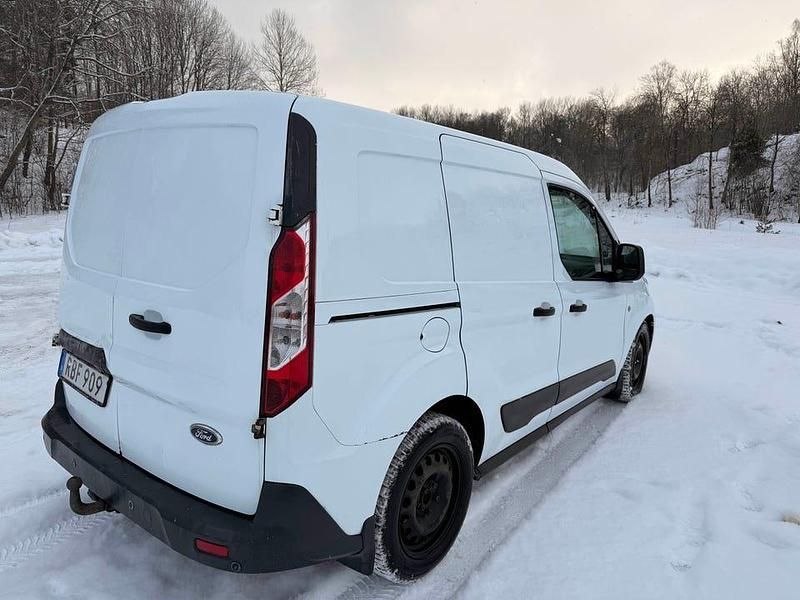 Begagnad Ford Transit Connect 120 HK (88 kW) 2016 Minibuss