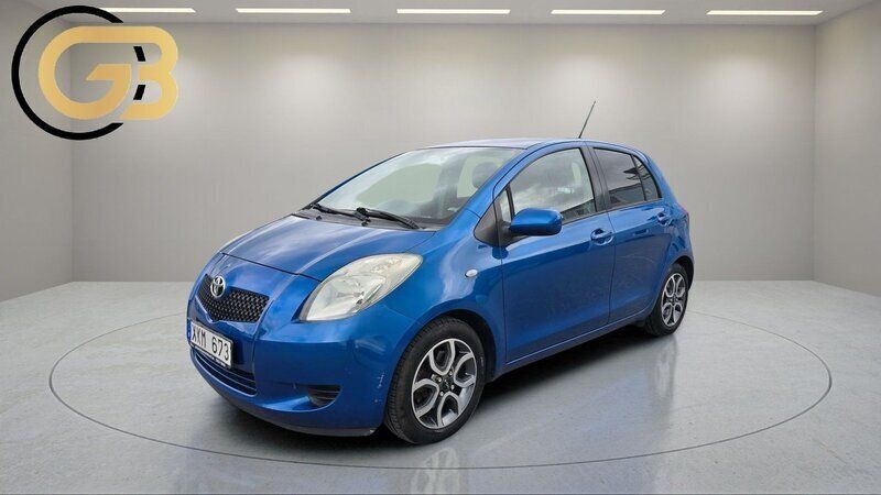 Blå Begagnad 2006 Toyota Yaris Halvkombi | 36 900 kr (Marknadspris) - Bild 1/4