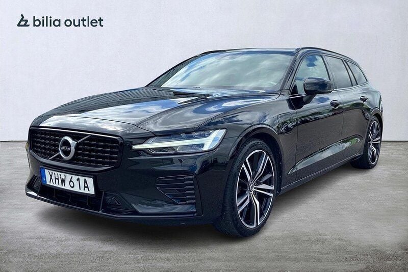 Svart Begagnad 2021 Volvo V60 R-Design Kombi | 349 900 kr (Marknadspris) - Bild 1/4